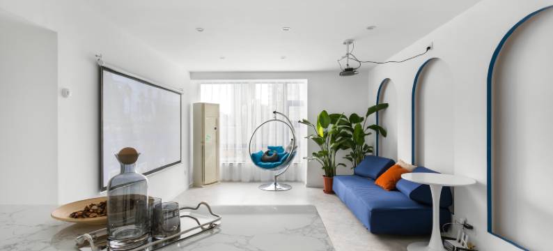 重庆油画师的家之高层江景民宿(解放碑洪崖洞店)图片