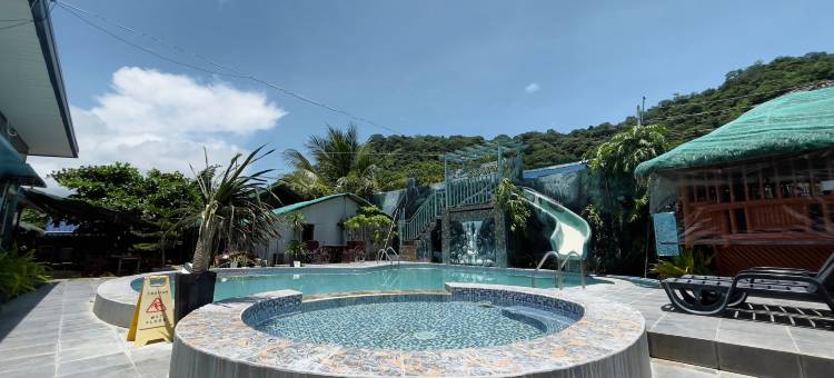 维拉埃斯皮诺萨比奇瑞索特纳苏格布(Villa Espinoza Beach Resort Nasugbu)图片