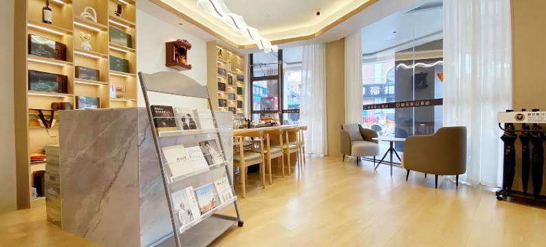 东山威尼斯汀酒店(风动石景区南门湾店)图片