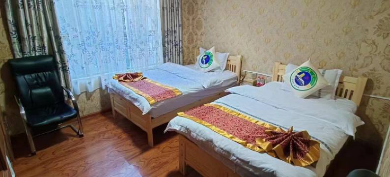 羊卓打隆曲宗民宿图片