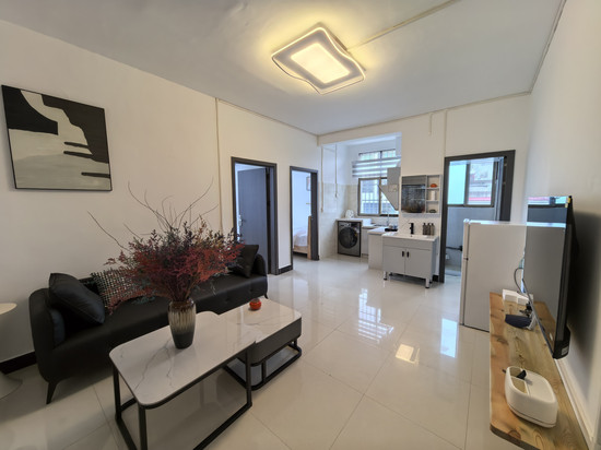 悦客之家民宿(兴仁市政府剑平池公园店)