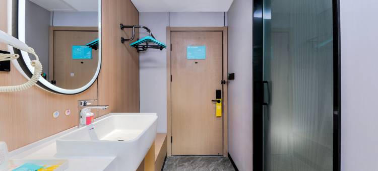 奥郴便捷酒店(郴州桂阳东塔公园店)图片