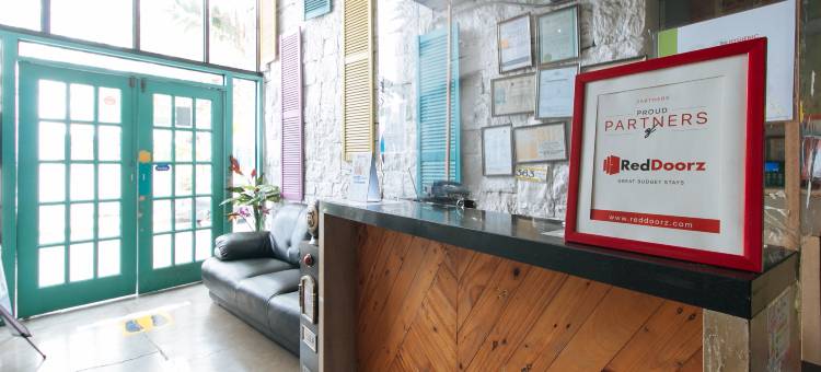 BGC圣卢克红多兹精选(RedDoorz Plus @ BGC near St. Lukes)图片