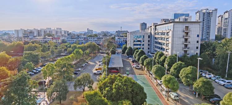 上水归龙酒店(崇左高铁南站中心步行街店)图片