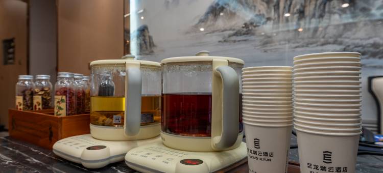 艺龙瑞云酒店(许昌胖东来时代广场店)图片