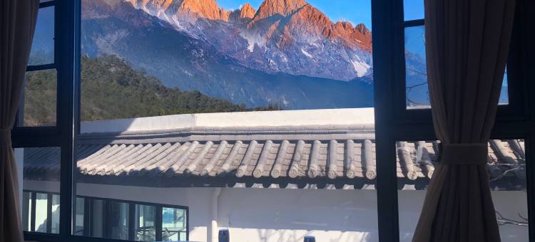 丽江恒昌宝隐陌花开雪山观景客栈(束河古镇店)图片