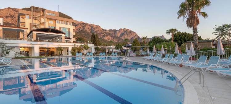 阿尔马斯谷尔全包式海滩酒店(Armas Gul Beach)图片