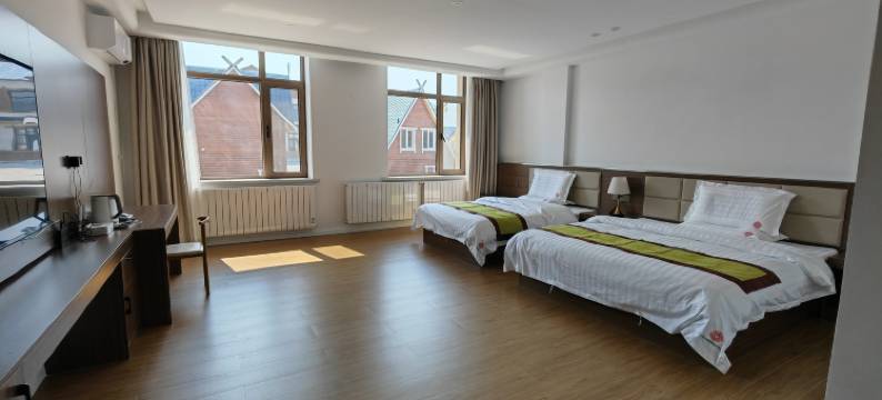 十八站鄂伦春民族乡旅游服务接待中心C座图片