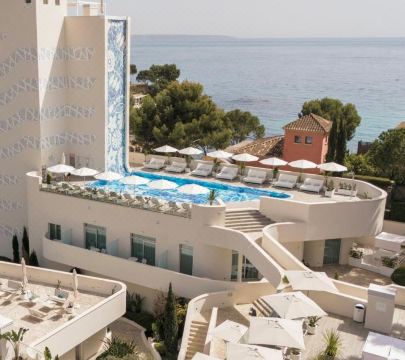 The Donna Portals Hotel Overview