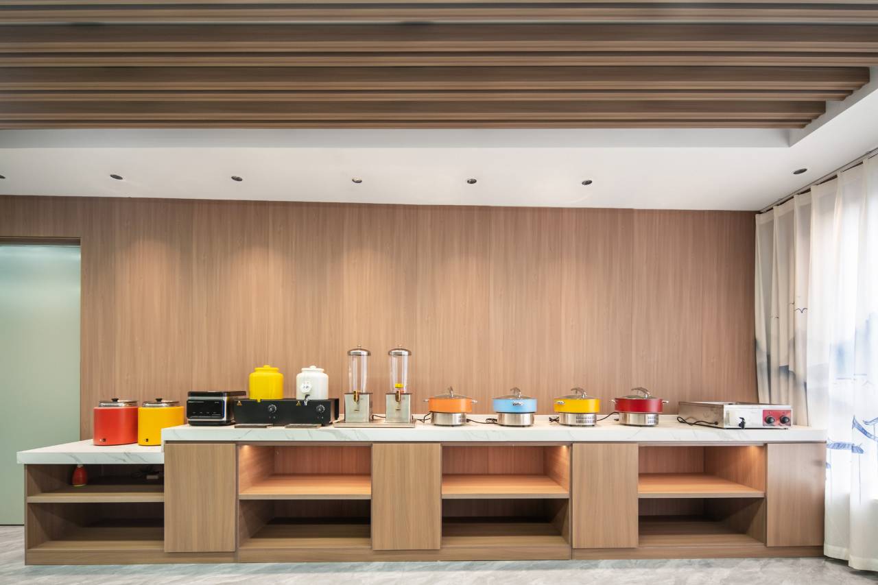 丽呈睿轩酒店(洛阳洛邑古城丽景门十字街店)图片