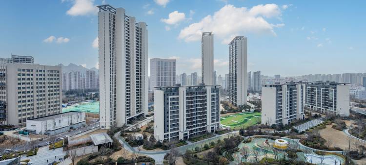 斯维登精品公寓(石老人海水浴场万象汇店)图片