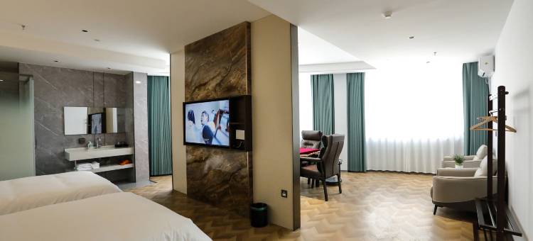 定边铂雅智选酒店图片