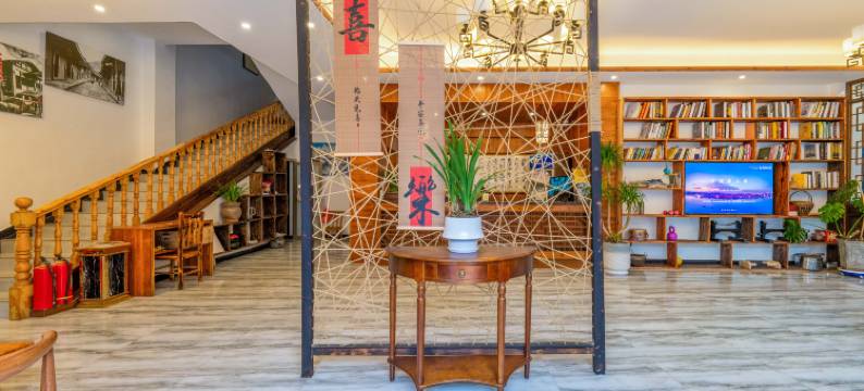 沐光轻居(芙蓉镇景区店)图片