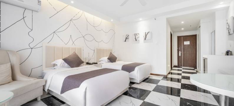 青峰峡悦豪假日酒店图片