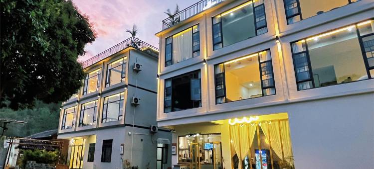 畔山居民宿(古龙峡店)图片