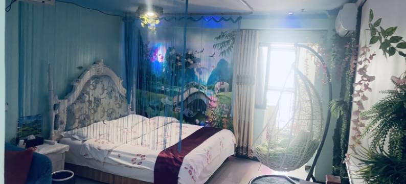 京航私人影院民宿(京莎广场店)图片