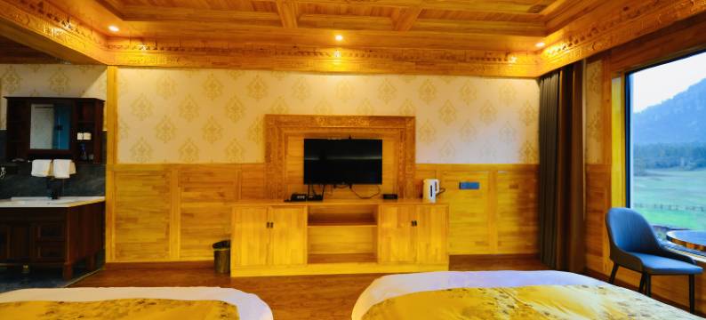 加拉白垒峰民宿图片