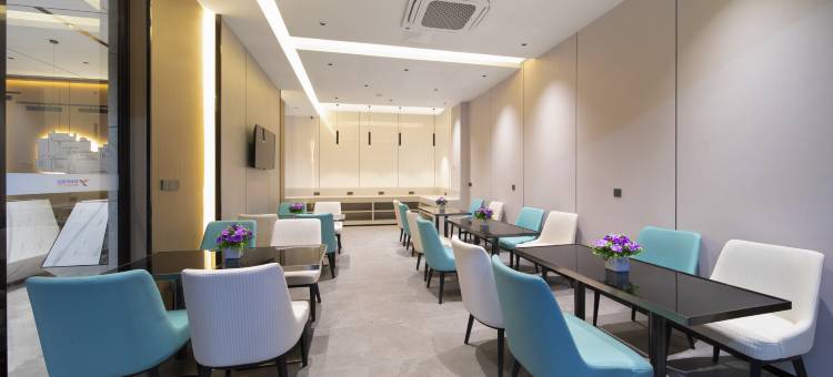 雅斯特酒店(来宾北站迎宾广场店)图片