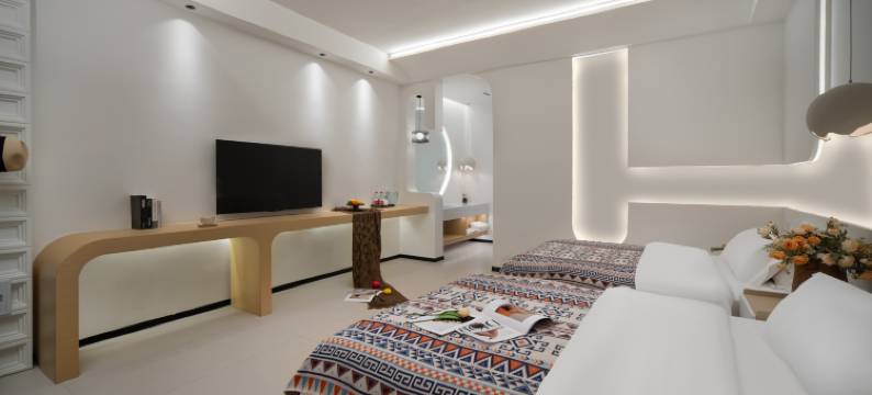 云里设计师度假美宿(特克斯八卦城店)图片