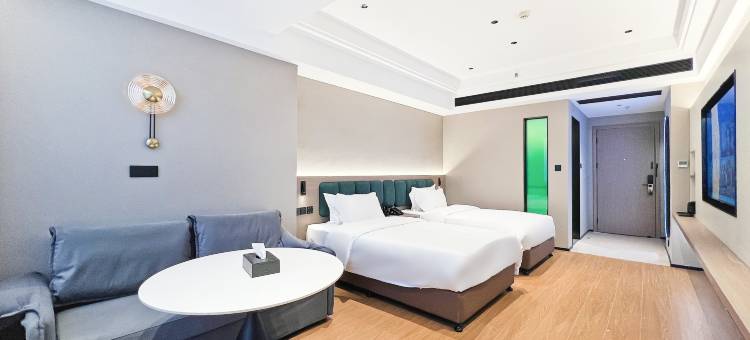 智选财富酒店(龙岩站万达广场店)图片