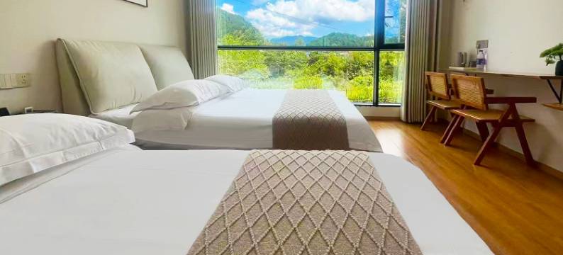 白月光·Meet the mountain·观山景度假民宿(天堂寨风景区店)图片