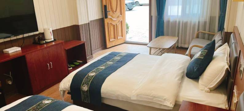 楠山别院民宿(多美林卡国家湿地公园店)图片