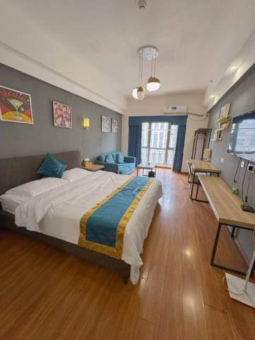 铂江国际公寓(佛山三水万达店)