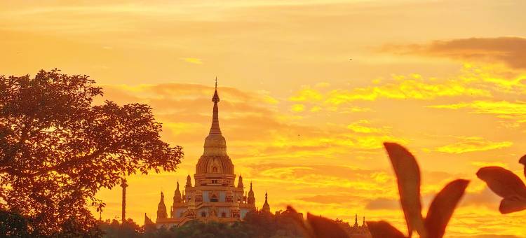 芒市匠心归予酒店图片