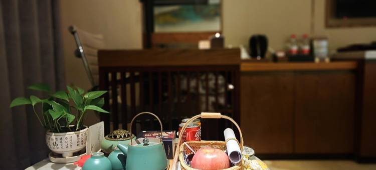 屏山书香世家酒店(柳州马鞍山公园店)图片