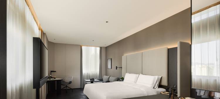 赣州万象城赞贤路亚朵酒店图片