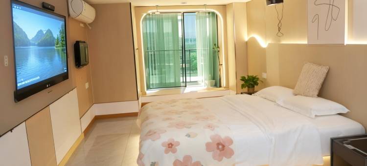 云尚悦景美宿(福州火车南站胪雷地铁站店)图片