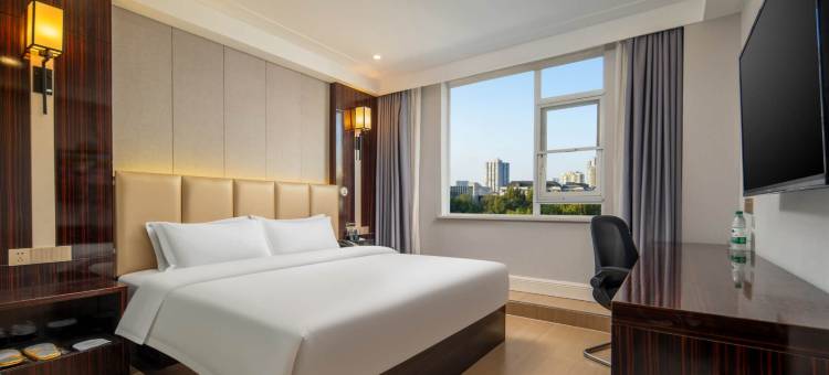 丹江口铂岸商务宾馆(大坝景区店)图片