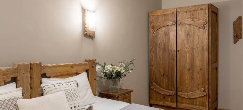 普希金的房间(Nomera v Pushkine)图片