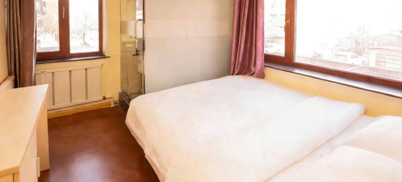 鞍山薪人海商务宾馆(曙光医院店)图片