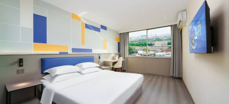 7天酒店(西安明城墙安定门地铁站店)图片