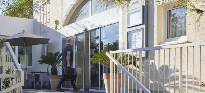 基里亚德酒店-弗雷吉斯市中心(Hôtel Cyano Fréjus Saint RAPHAËL)图片