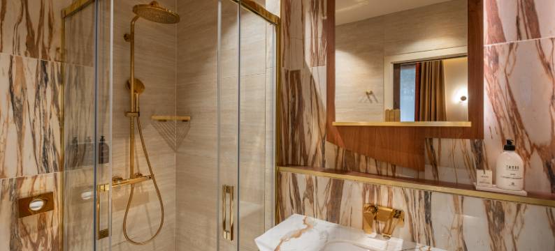 巴黎布尔多奈Inwood酒店(近埃菲尔铁塔、军事学校)(Hôtel La Bourdonnais by Inwood Hotels)图片