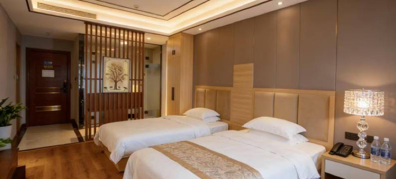 博雅极致酒店(确山嘉和时代广场店)图片