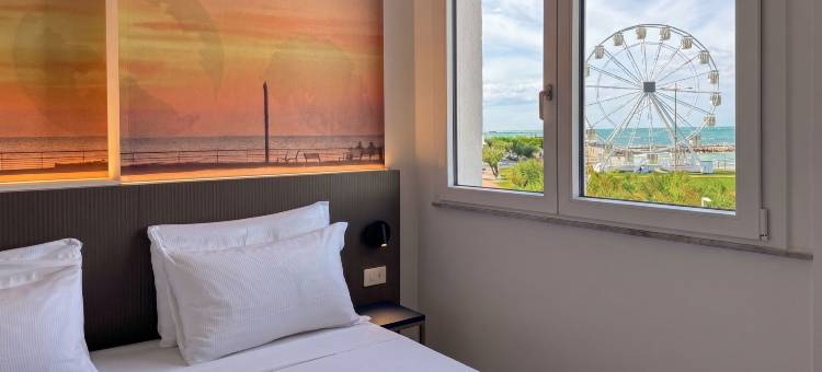 佩萨罗德班斯住宿加早餐旅馆(B&B HOTEL Pesaro Des Bains)图片
