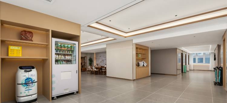 白玉兰商务酒店(临沂市政府万达广场店)图片