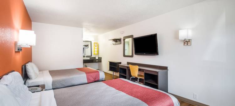 弗吉尼亚范西峡口6号汽车旅馆(Motel 6 Fancy Gap, VA)图片