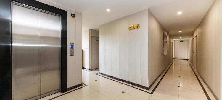 开蔓酒店(上海车墩影视乐园店)图片