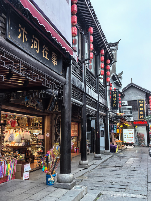 岳阳楼汴河街小吃街