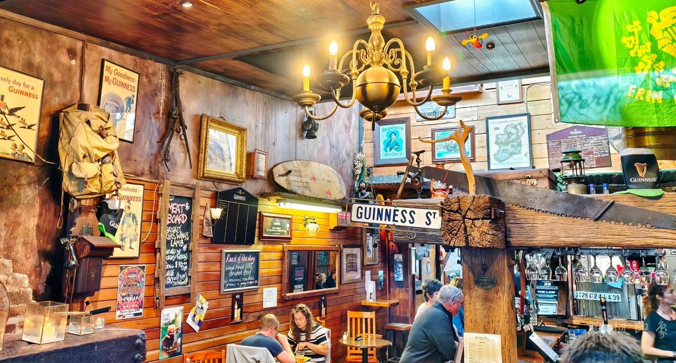 Strawberry Tree Ltd餐厅图片