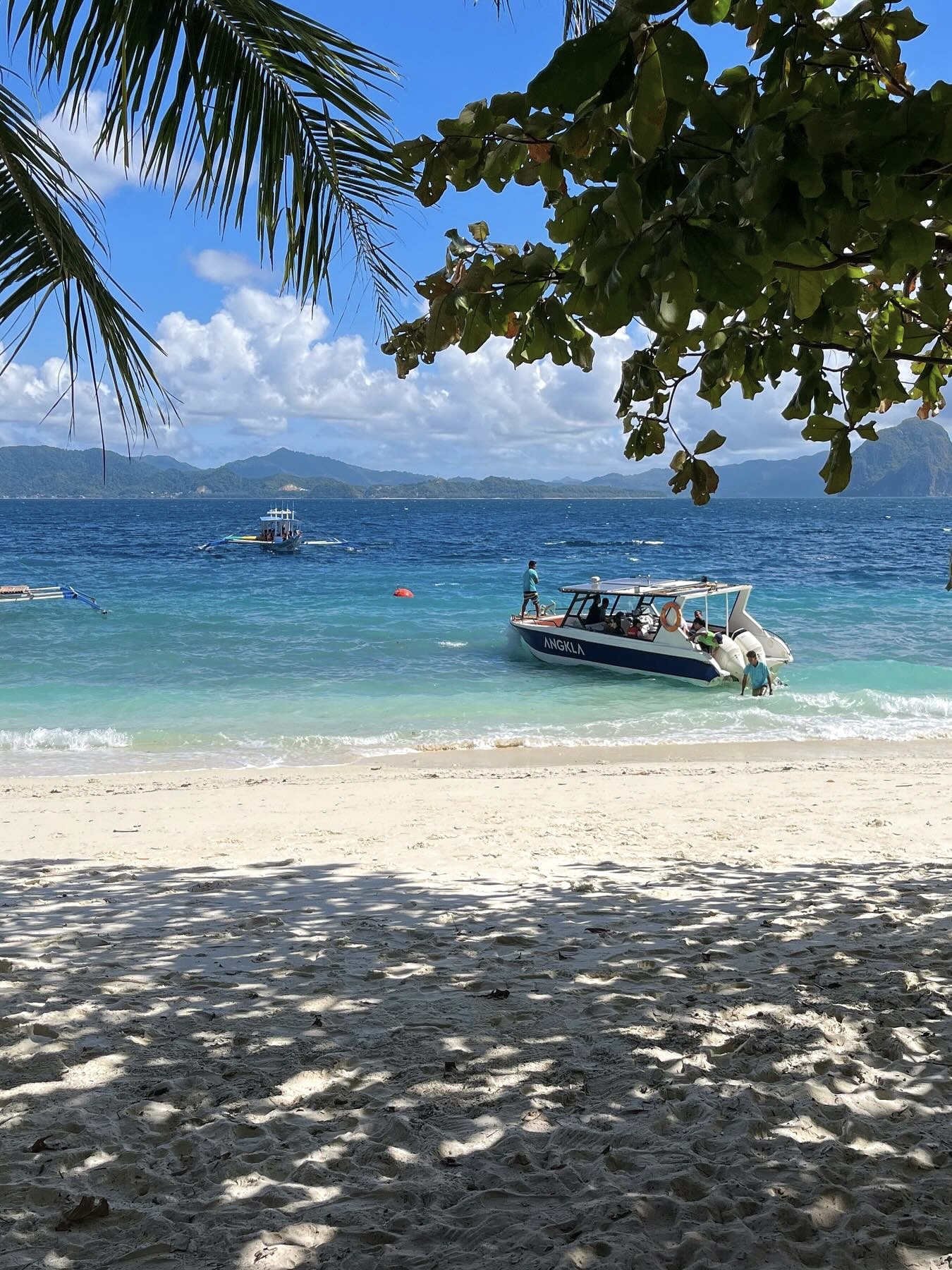 人生清单！超清澈果冻海—爱妮岛🏝️