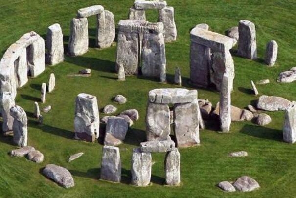英国巨石阵，史前文明的遗迹