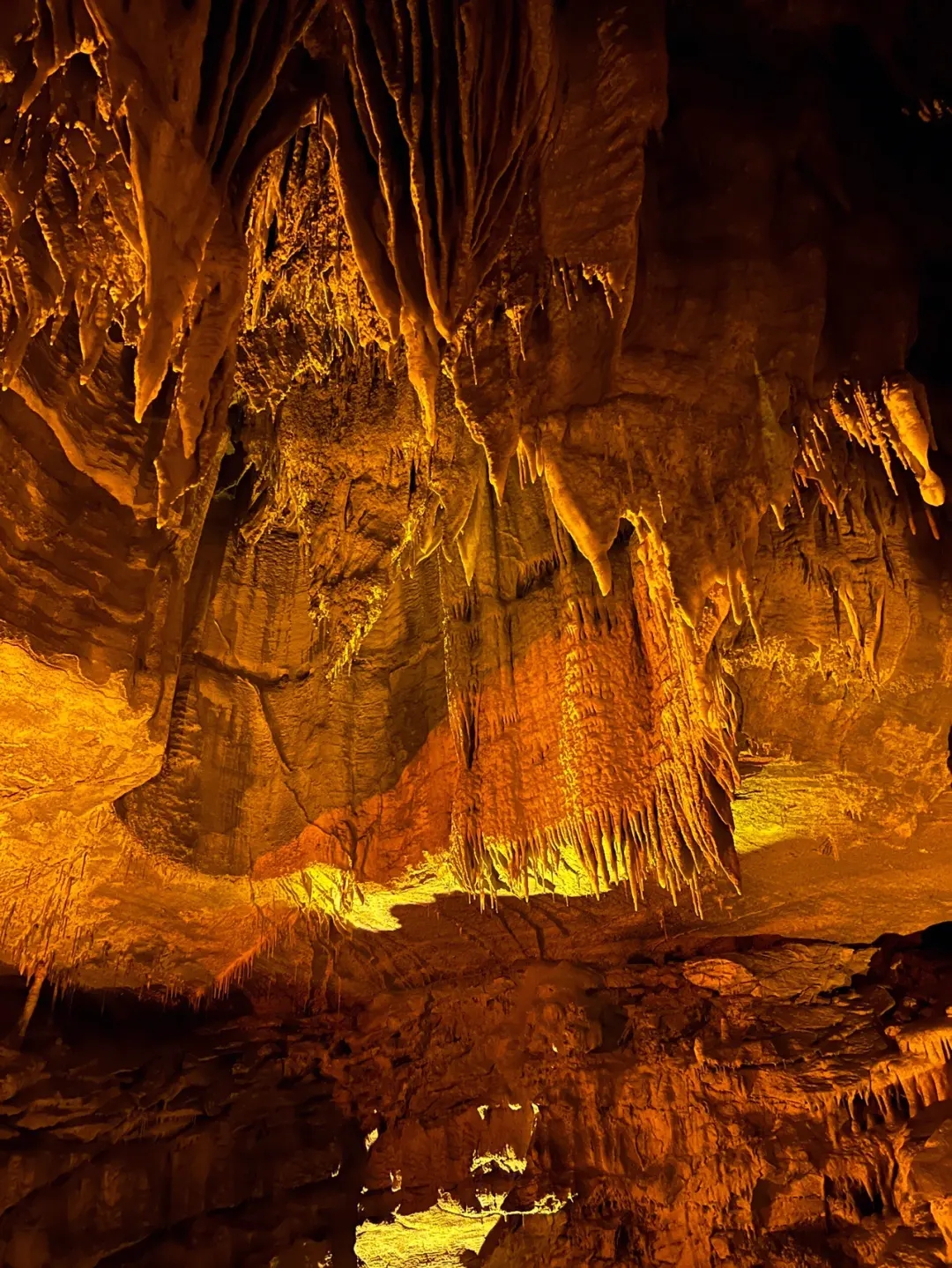 Mammoth Cave：探索自然的神秘之旅