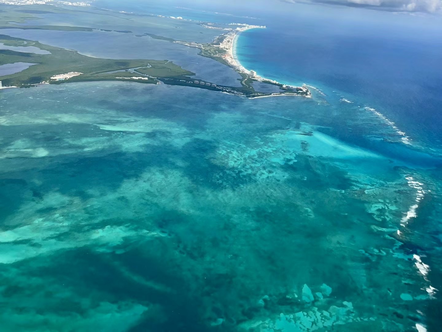 坎昆果冻海