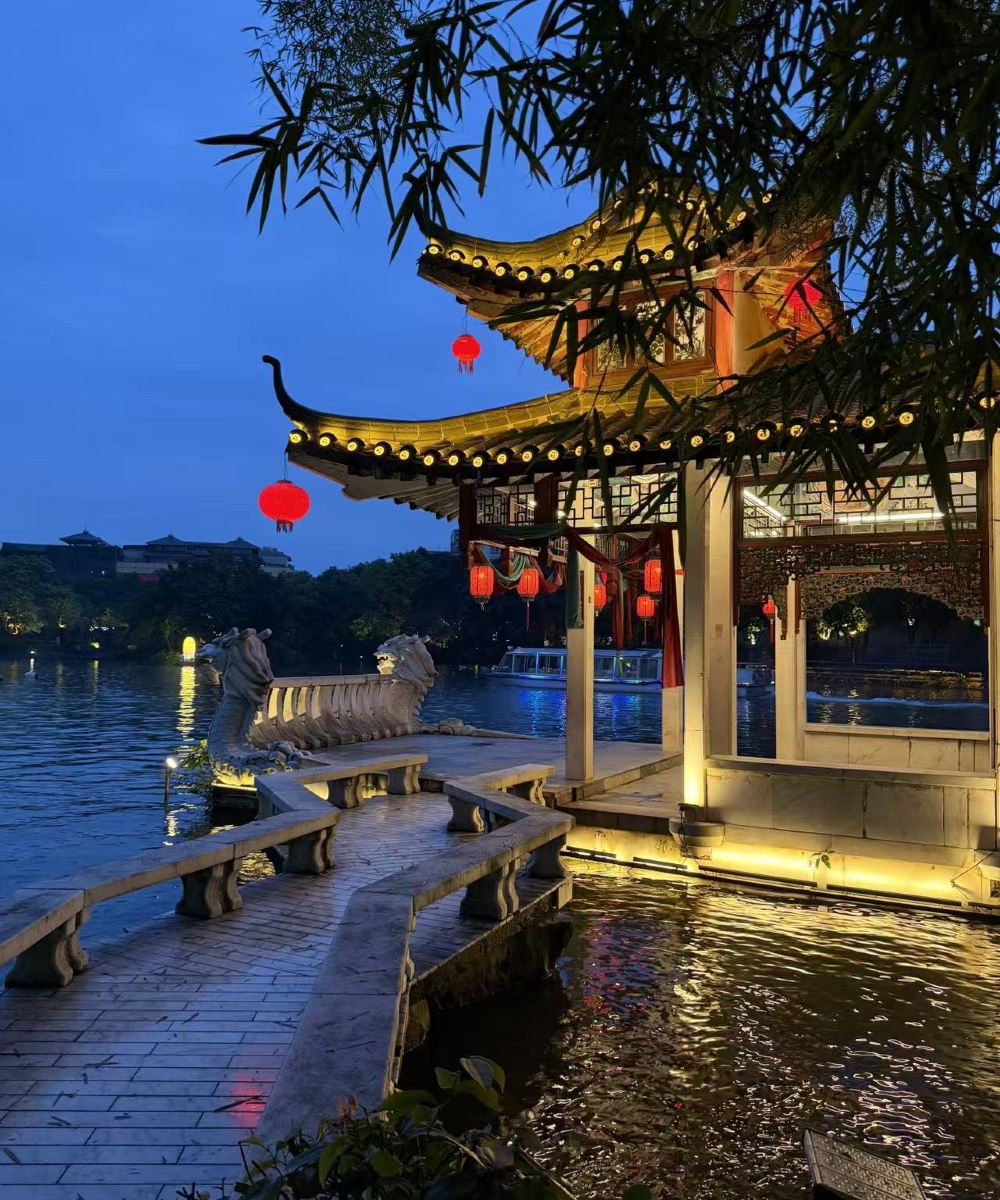 漓江望月•Quiet Holiday 湖畔酒店(桂林两江四湖象鼻山景区店)图片