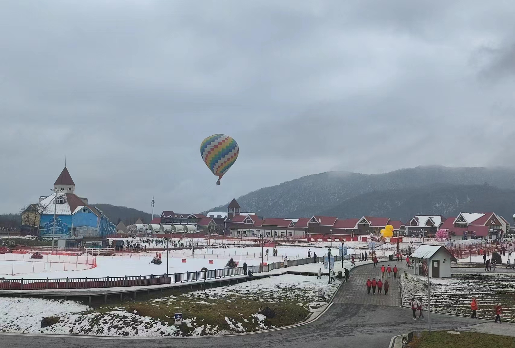 置身浪漫电影里❄️西岭雪山1日攻略